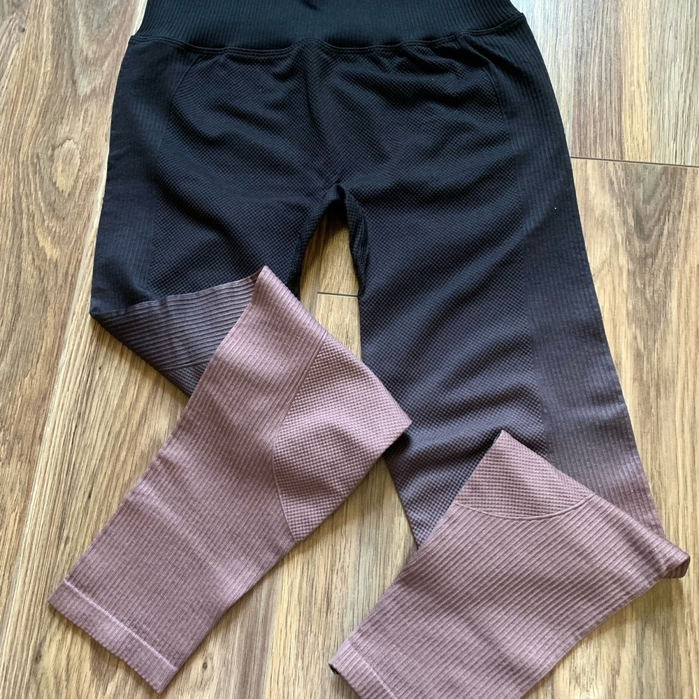 PINK by Victoria’s Secret Active Pants Leggings M